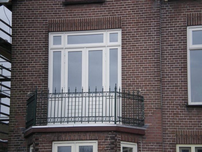 Brokling-Bouw-Ramen-Deuren-Kozijnen-openslaande-deuren-naar-balkon